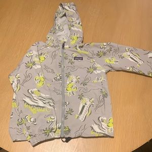 Patagonia boys baggies jacket. Size xs
